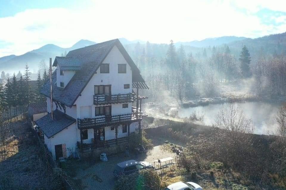 Dumbrava Soarelui Hotel Brassó Kültér fotó
