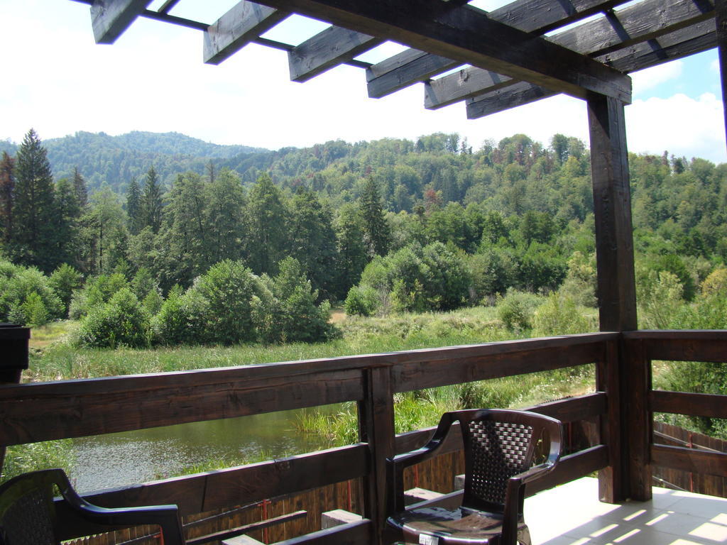Dumbrava Soarelui Hotel Brassó Szoba fotó